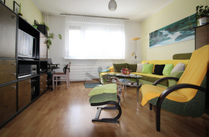 We are offering a 3-room apartment with a loggia /62 m2/ Solinky, Žilina