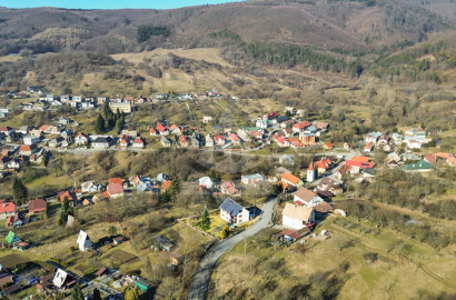 Rodinný dom s veľkým pozemkom v obci Železná Breznica